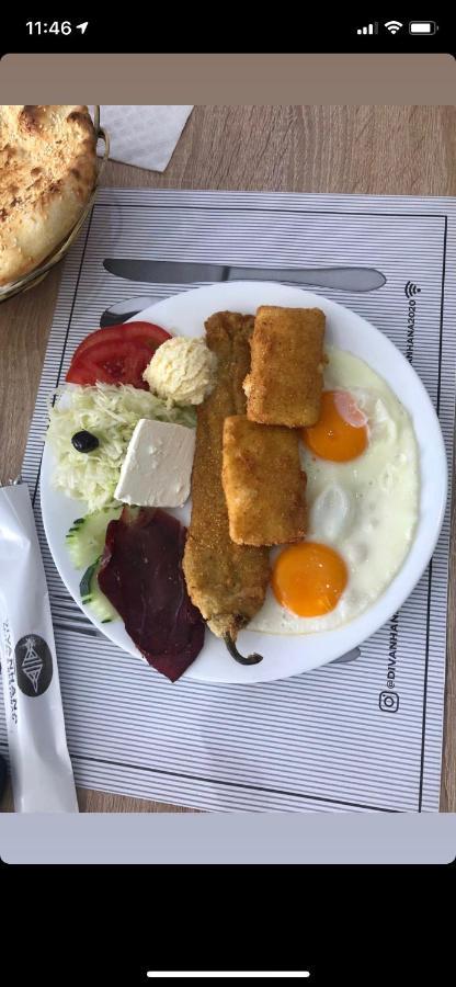Bed And Breakfast Divanhana Novi Pazar Buitenkant foto