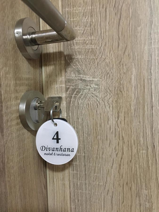 Bed And Breakfast Divanhana Novi Pazar Buitenkant foto