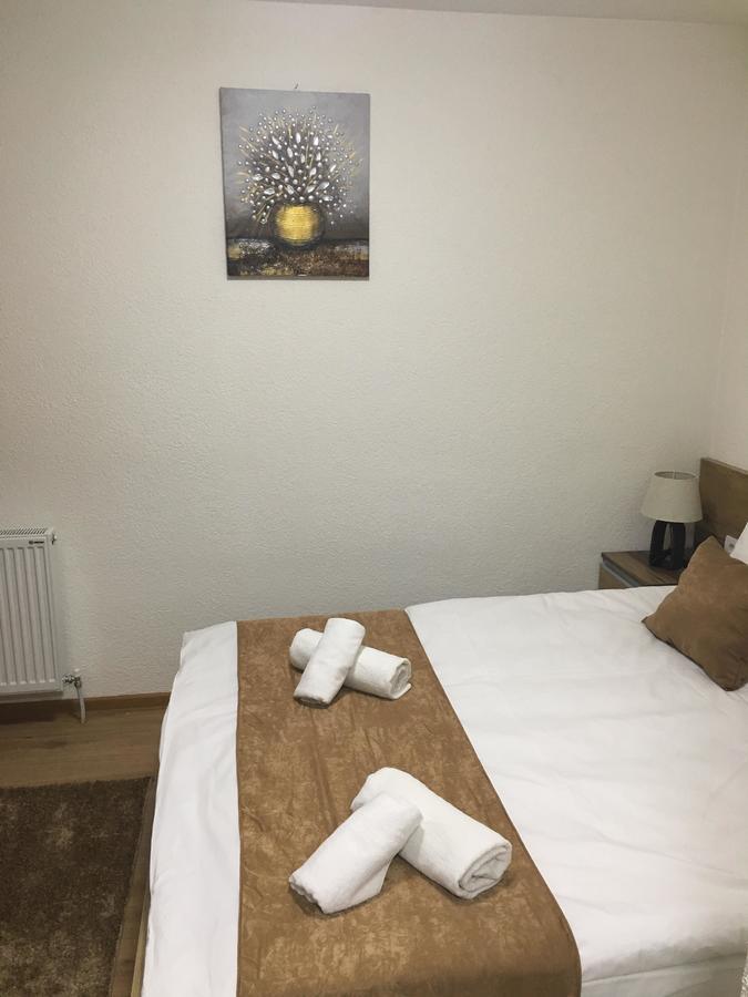 Bed And Breakfast Divanhana Novi Pazar Buitenkant foto