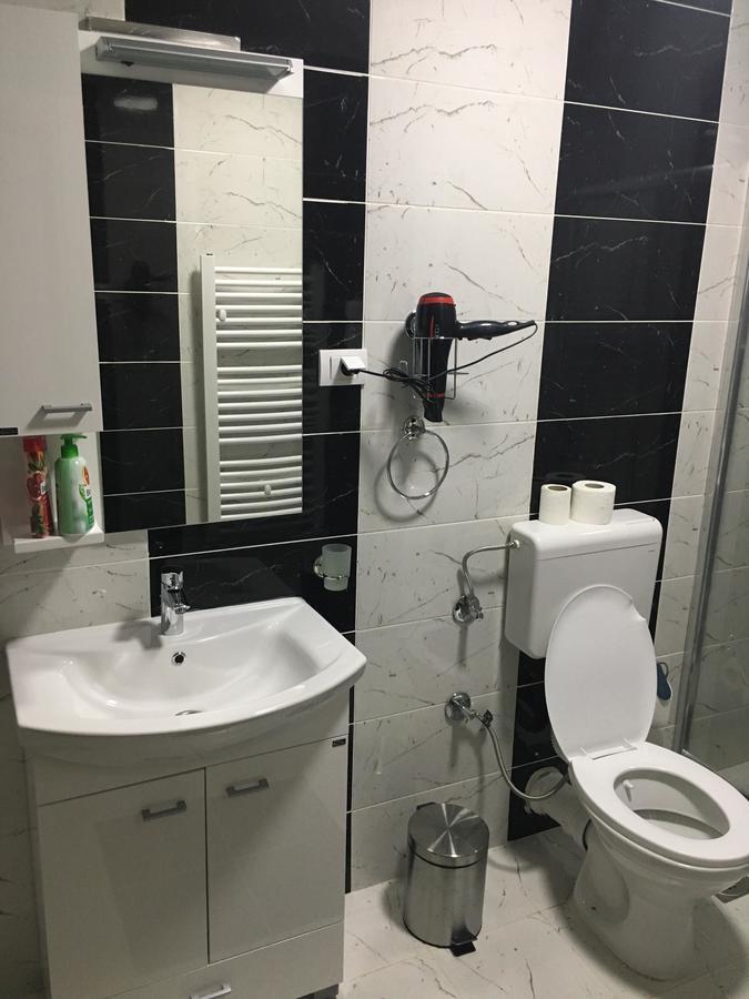 Bed And Breakfast Divanhana Novi Pazar Buitenkant foto